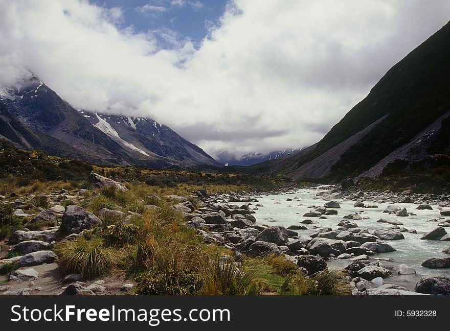 A view from the Hooker Valley hiking trail in the Mount Cook vicinity of New Zealand's South Island. A view from the Hooker Valley hiking trail in the Mount Cook vicinity of New Zealand's South Island.