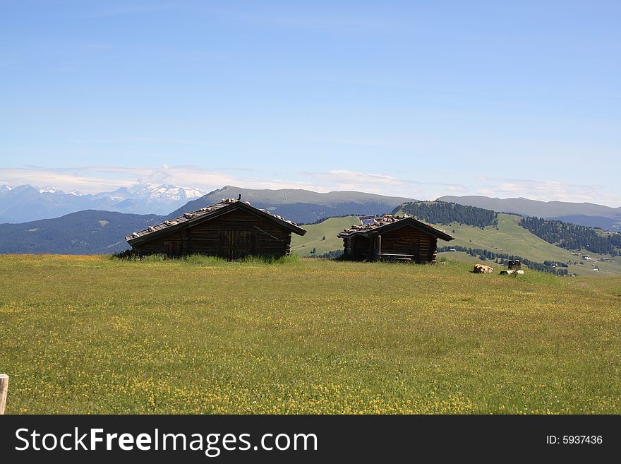 Cottages In The Mountain