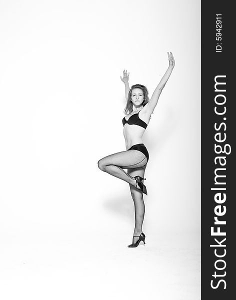 A female dancer, photographed in the studio.