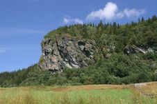 Steep Cliff Royalty Free Stock Photography Steep Cliff Royalty Free Stock Photography