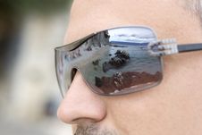 A Reflection In The Sunglasses Royalty Free Stock Images A Reflection In The Sunglasses Royalty Free Stock Images