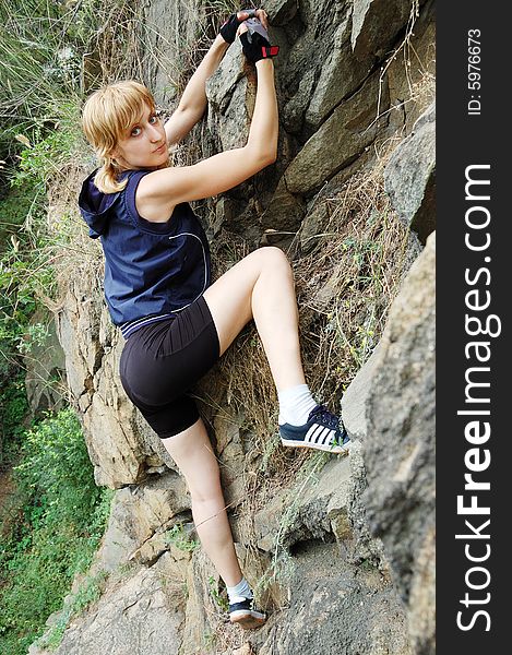 Active Climbing Female