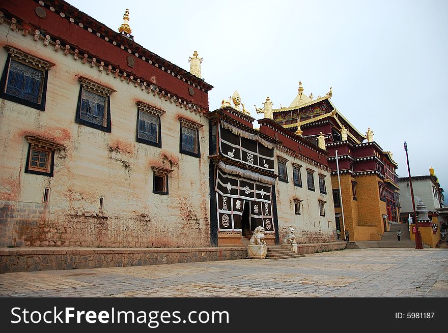 This is a Tibet Temples in yunnan china
