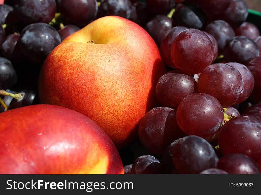 Nectarines and grapes