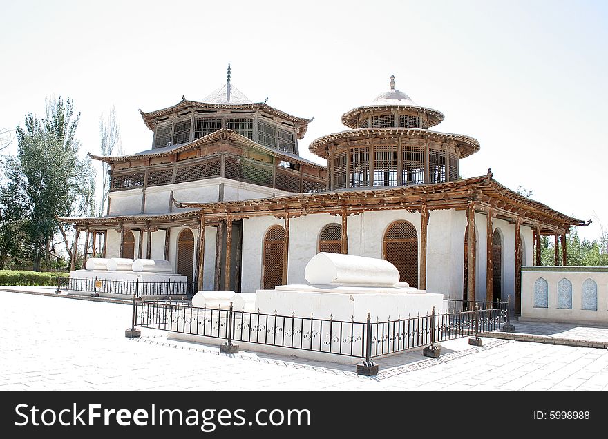 China's Xinjiang Hami back to the ninth World Wang tomb, is now a protected heritage. China's Xinjiang Hami back to the ninth World Wang tomb, is now a protected heritage