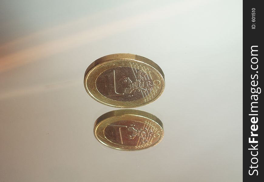 Euro Reflection