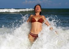 Playing With Waves Royalty Free Stock Photography Playing With Waves Royalty Free Stock Photography