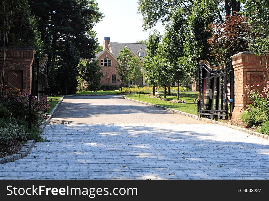 Estate Entrance driveway on Long Island Gold coast