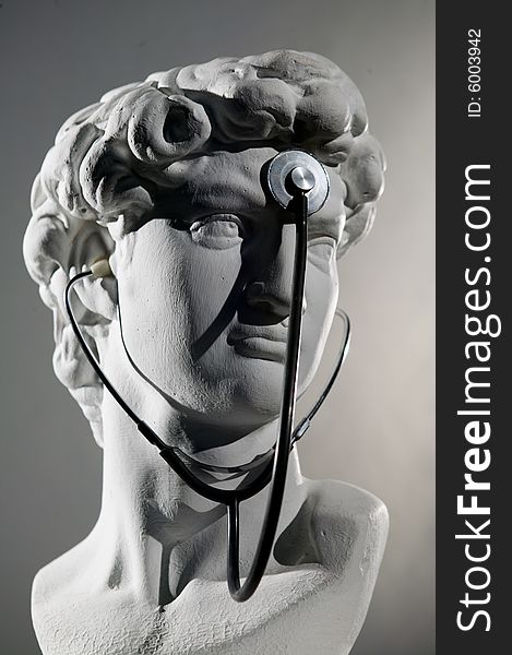 Replica sculpture of David with stetoscophe