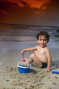 Boy Play Beach Sunset Royalty Free Stock Photography Boy Play Beach Sunset Royalty Free Stock Photography