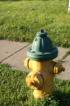 Yellow Fire Hydrant Stock Photography Yellow Fire Hydrant Stock Photography