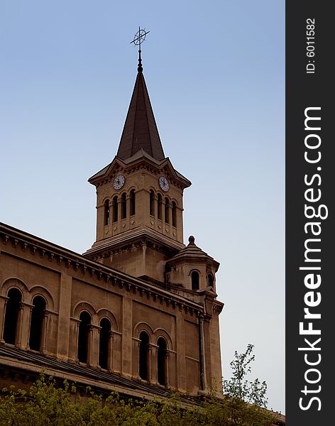 Public clock on church tower, Viï¿½a del Mar, Chile