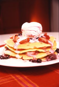 Fruit Pancake Stack With Ice-cream Royalty Free Stock Images