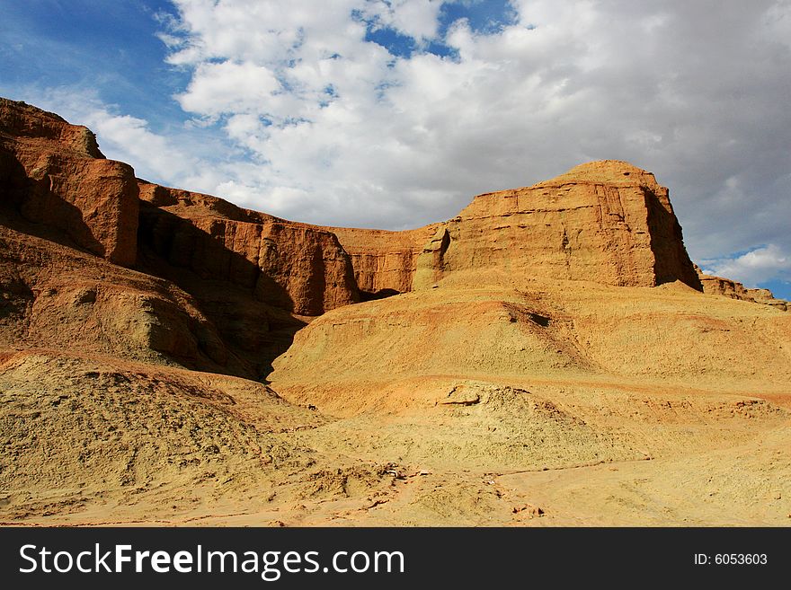 Located at the northwest of Sinkiang  China, Ghost Castle is also known as Wind City, because of its landscape shaped by wind erosion.