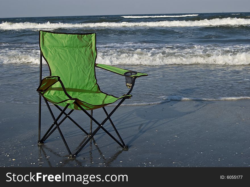 Green beach chair