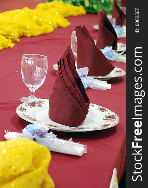 Table setting image at the wedding function