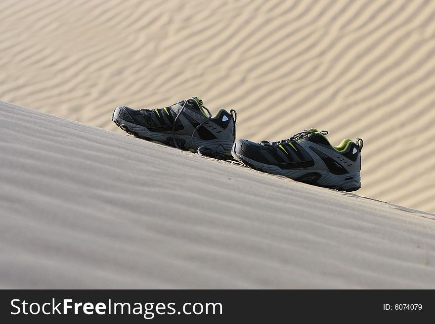 The scene of the desert sinkiang china .