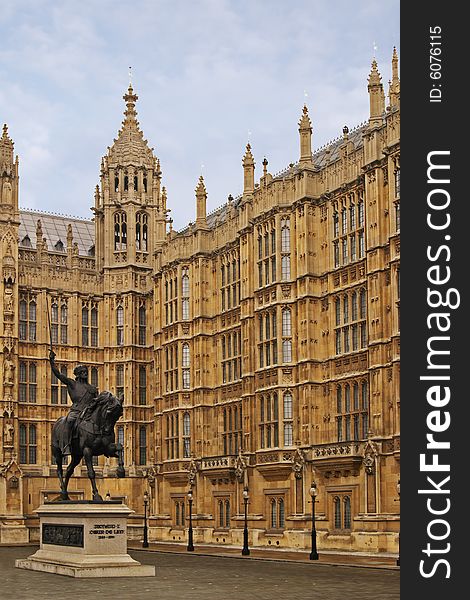 A statue of King Richard the third in front of the Hoses of Parliament, London, England. A statue of King Richard the third in front of the Hoses of Parliament, London, England.