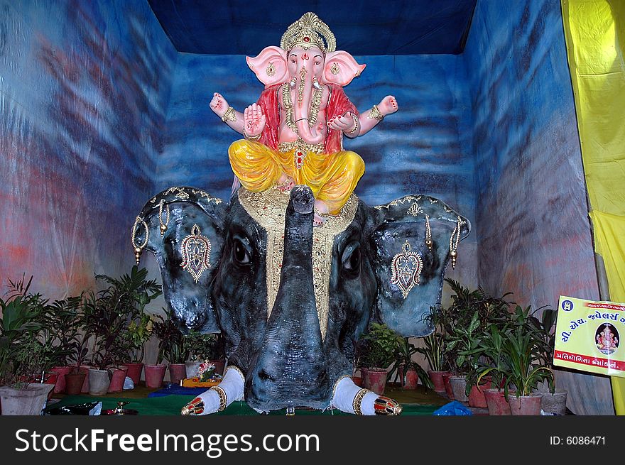 A life-like clay model of Lord Ganesha is made 2-3 months prior to the day of Ganesh Chaturthi. The size of this idol may vary from 3/4th of an inch to over 25 feet. On the day of the festival, it is placed on raised platforms in homes or in elaborately decorated outdoor tents for people to view and pay their homage.