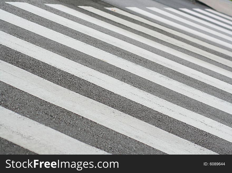 Pedestrian crossing for crossing road