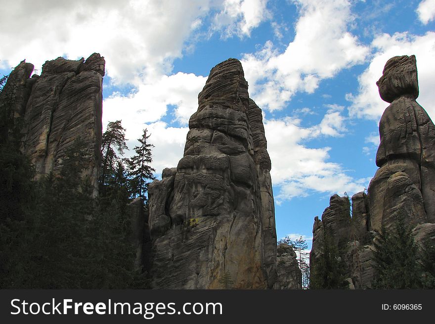 Nature and rock in the stone city