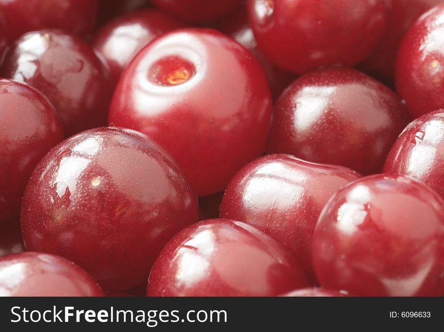 Close-up of fresh red cherries.