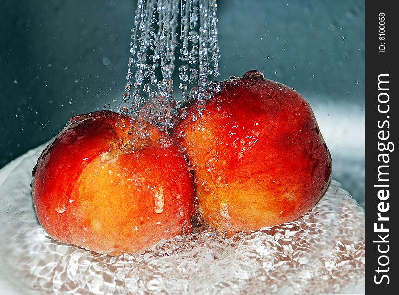 Washing Peaches