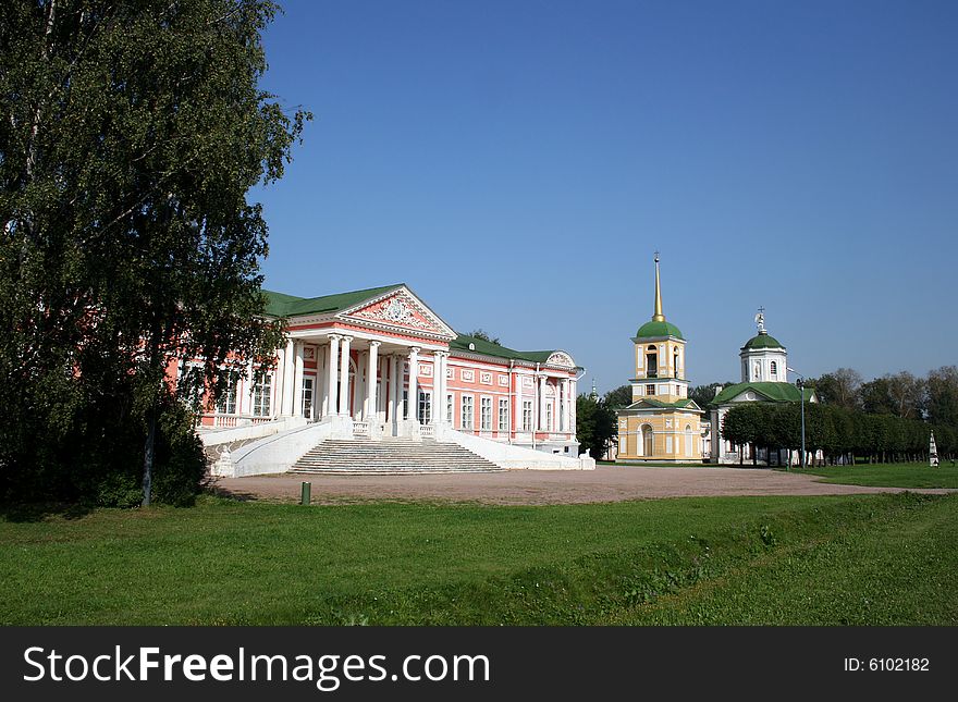 Mperial Palace And Church In Manor Sheremetevyh