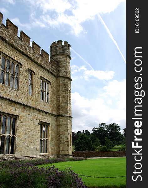 Leeds Castle on a sunny day