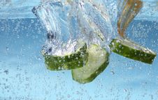Cucumbers Splash Royalty Free Stock Images Cucumbers Splash Royalty Free Stock Images