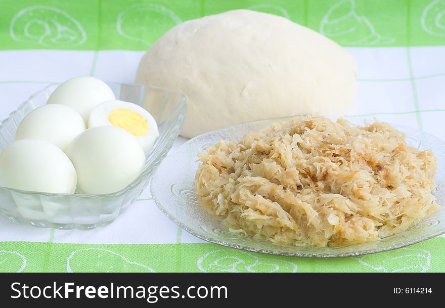 For a cake (ingredients): cabbage, boiled eggs, dough (recipe N2, series). For a cake (ingredients): cabbage, boiled eggs, dough (recipe N2, series)