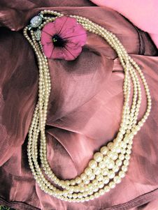 Pearl Necklace Stock Photography