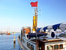 Steam Ship Royalty Free Stock Images Steam Ship Royalty Free Stock Images