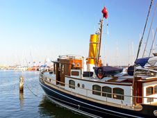 New Steam Ship Royalty Free Stock Photo New Steam Ship Royalty Free Stock Photo