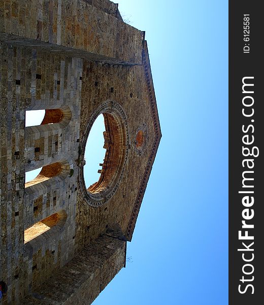 A suggestive shot of the San Galgano aisle. A suggestive shot of the San Galgano aisle