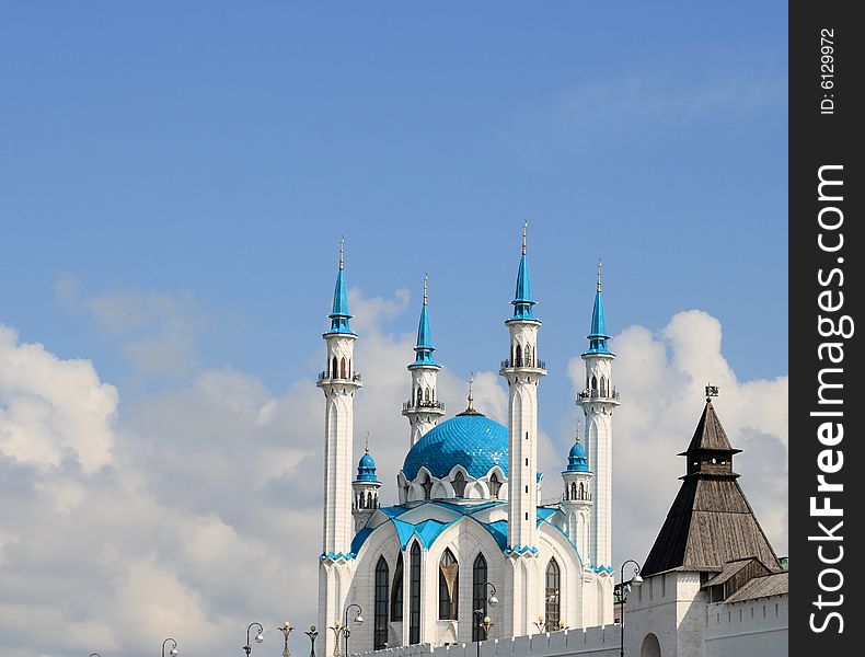 Old kremlin and  mosque. Kazan , Russia
