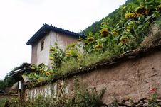 Cottage Of The Naxi Nationality Stock Photos Cottage Of The Naxi Nationality Stock Photos