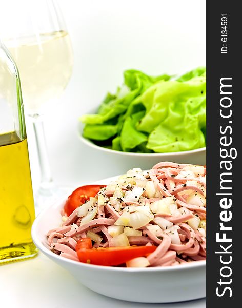 Gourmet meat salad with tomato,onion,lettuce