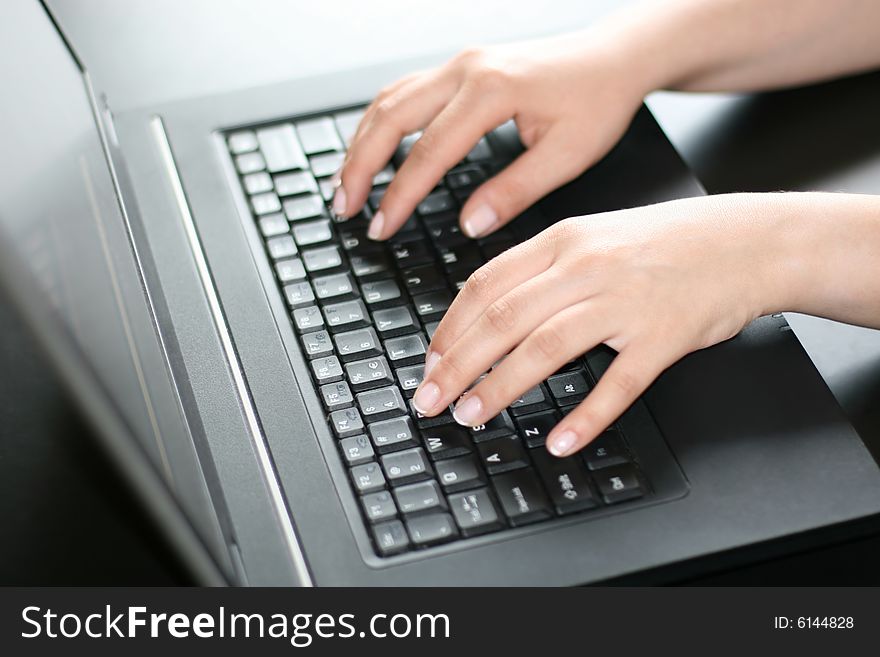 typing hands