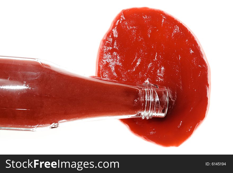Ketchup, tomato sauce on white.