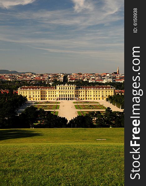 Picture of castle Schonbrunn, Vienna