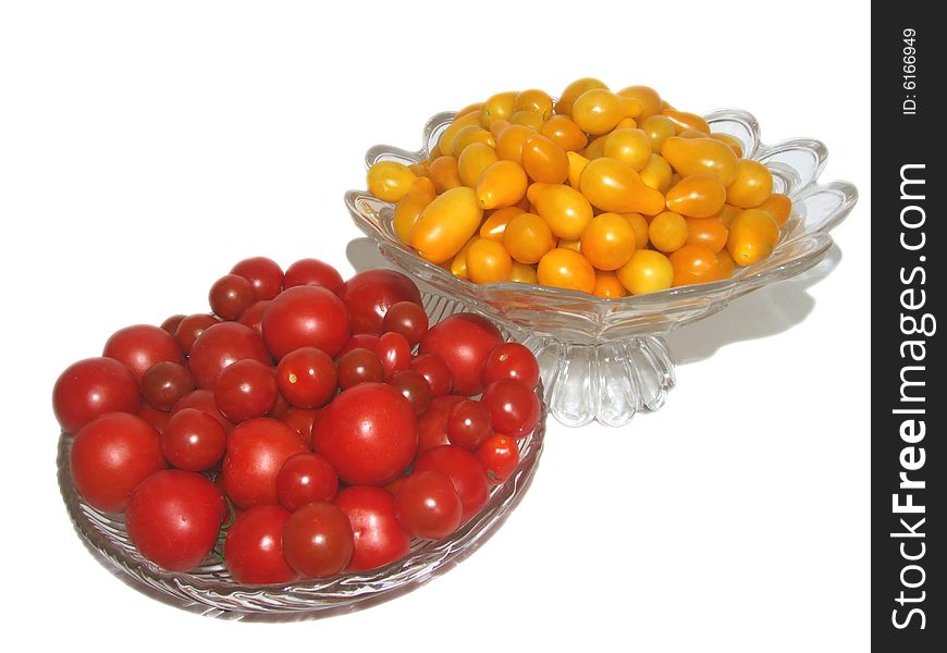 Lot of yellow and red tomatoes