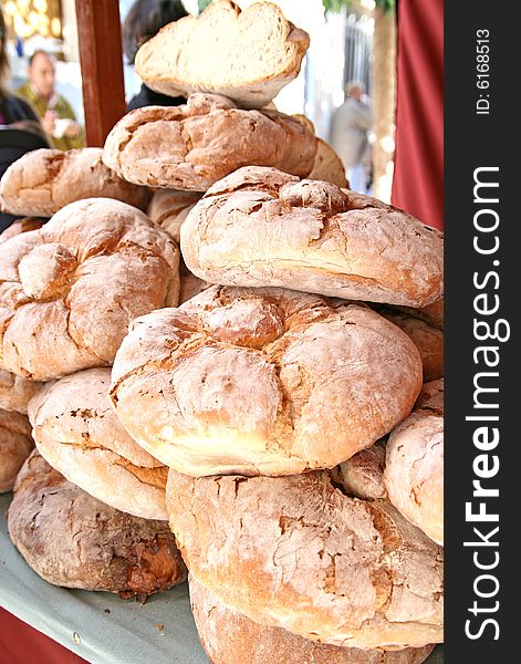 Is a view of a spanish craftsman bread. Is a view of a spanish craftsman bread