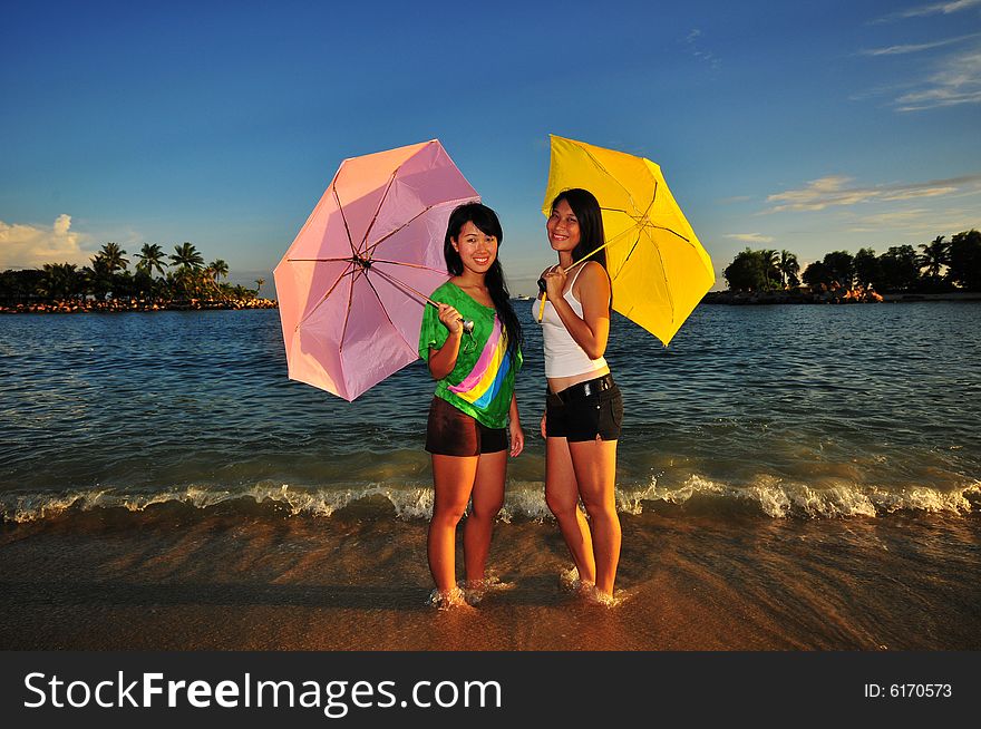 Pictures of smiling faces at the beach. Suitable for joyful themes and bright contexts. Pictures of smiling faces at the beach. Suitable for joyful themes and bright contexts.