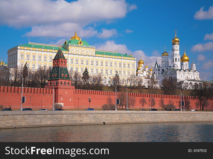 Kremlin palace and churches, day