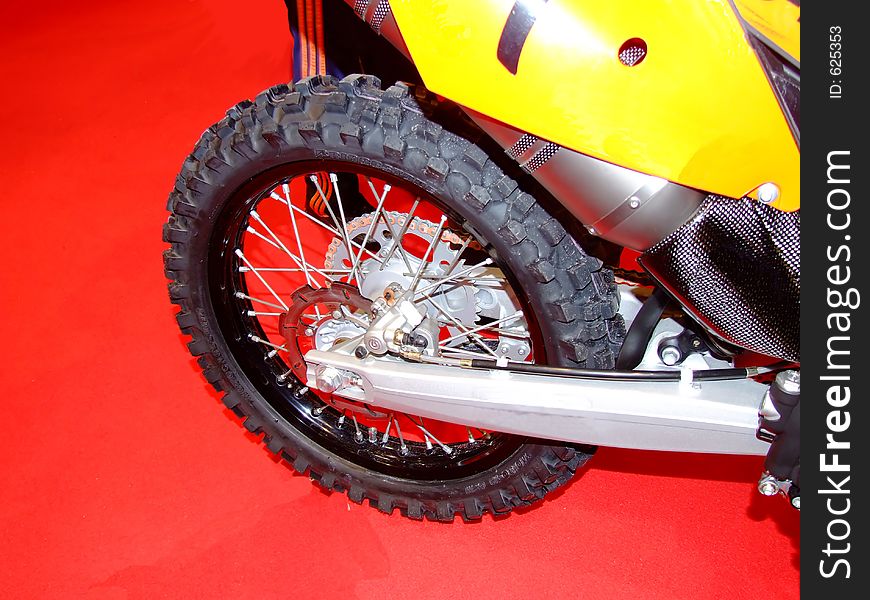 Motorcycle rear wheel