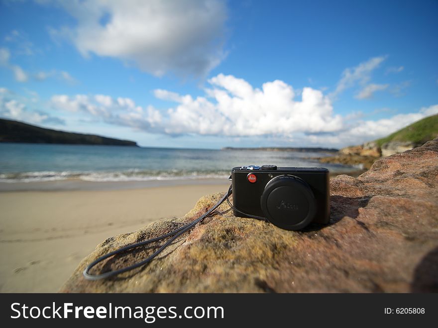 Leica lux 3 on la parouse beach