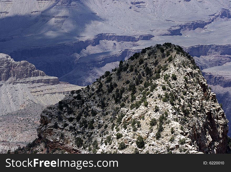 Canyon Mound