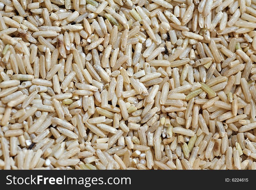 An image of organic brown rice. An image of organic brown rice