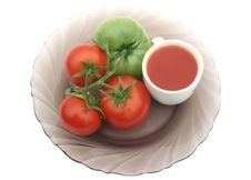 Tomatoes And A Green Tomato Royalty Free Stock Photography Tomatoes And A Green Tomato Royalty Free Stock Photography